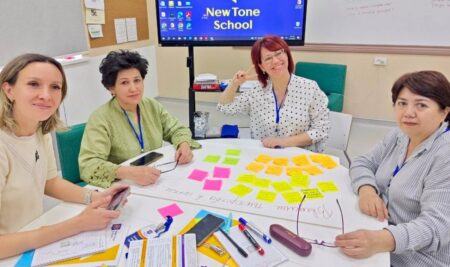 Педагоги тьюторской службы гимназии New Tone поделились знаниями и опытом с коллегами из других школ