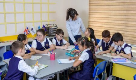 «Дорогая школа New Tone, поздравляю тебя с Днем рождения!». О чем наши ученики написали к 9-летию гимназии