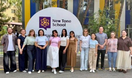 Названы лучшие педагоги New Tone School уходящего учебного года